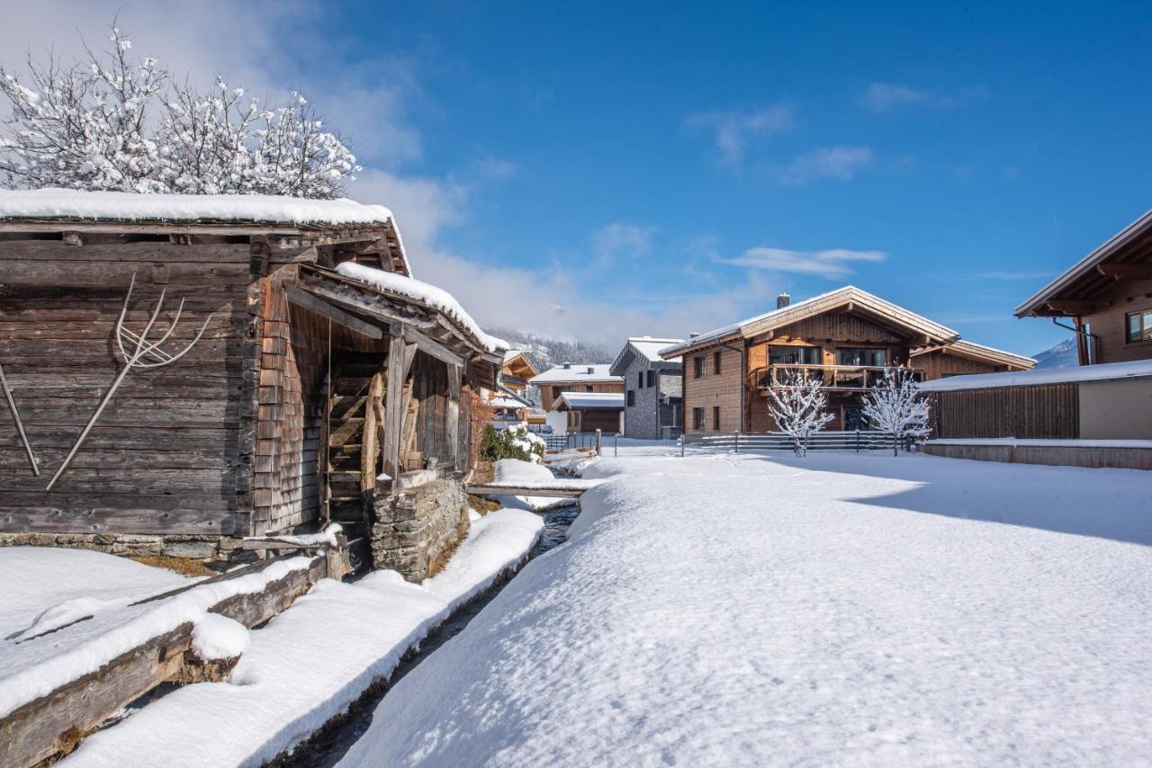 Chalet'S Das Dorf Wald im Pinzgau Bagian luar foto